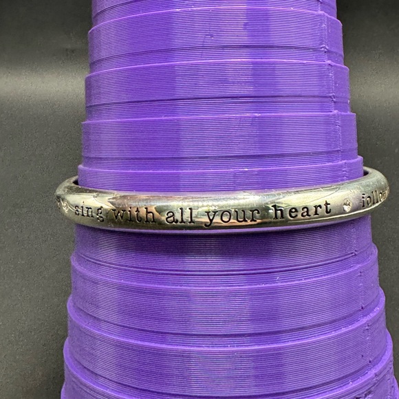 Brighton Bangle Dance Sing Follow Reach Quotes Silver Clear Crystals Bracelet - Picture 9 of 9